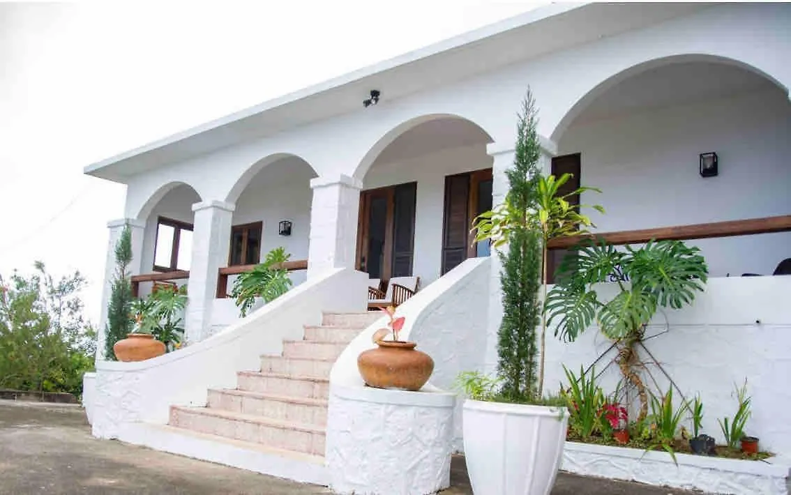 Murphy Hill, Mountain Cottage , Spectacular Views Ocho Rios Jamaica